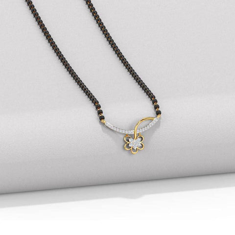 Women's Flower Pendant Mangalsutra