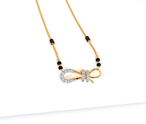 Women's Beautifull Pendant with Black Beads Chain