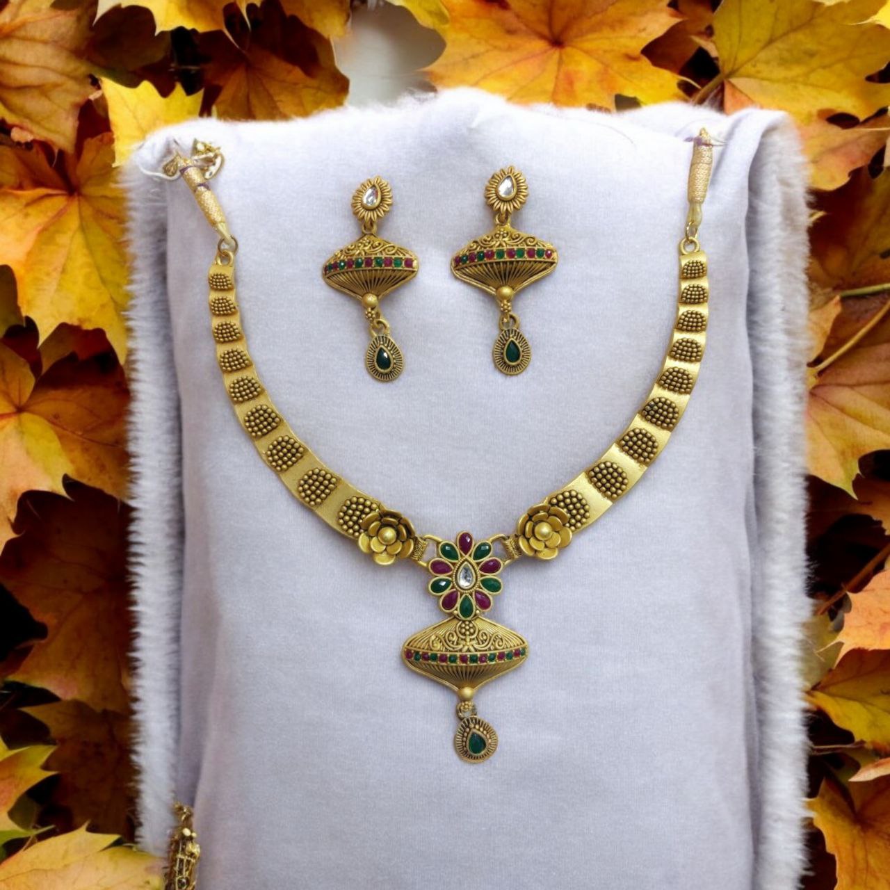 Matte Golden Necklace Set For Women's