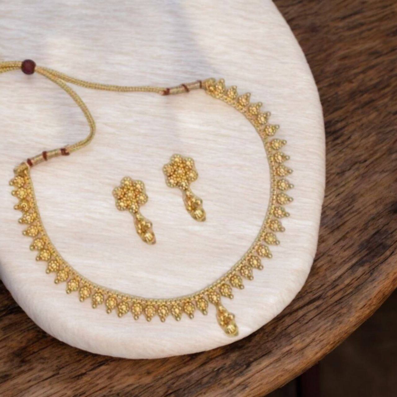 Traditional Necklace Set For Women's