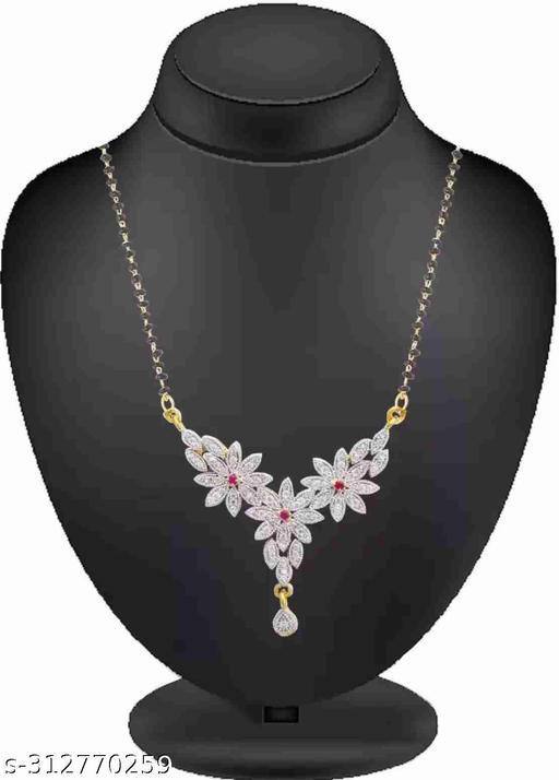 Women's Flower Pattern Stylish Pendant Mangalsutra