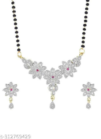 Women's Flower Pattern Stylish Pendant Mangalsutra